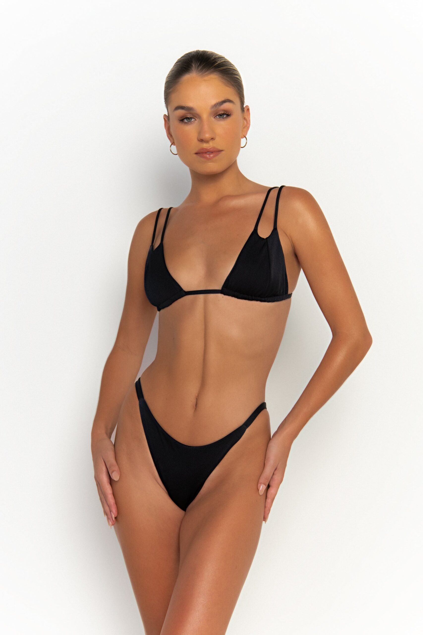 sommer-swim-rocha-cheeky-bikini-bottom-nero-front.jpg